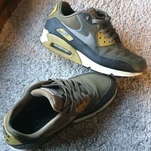 Nike Air Max 90. 8.5